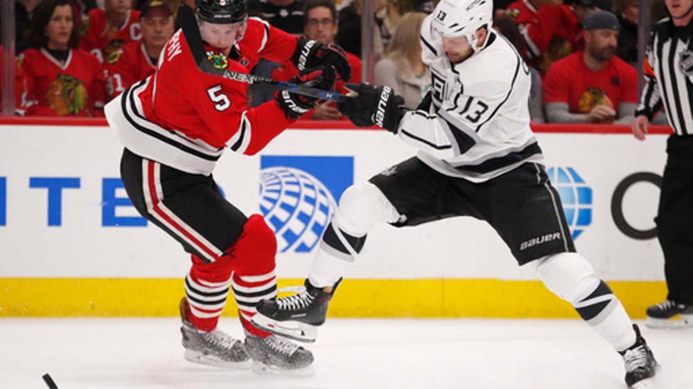 Kings hold off Blackhawks for 3-1 win