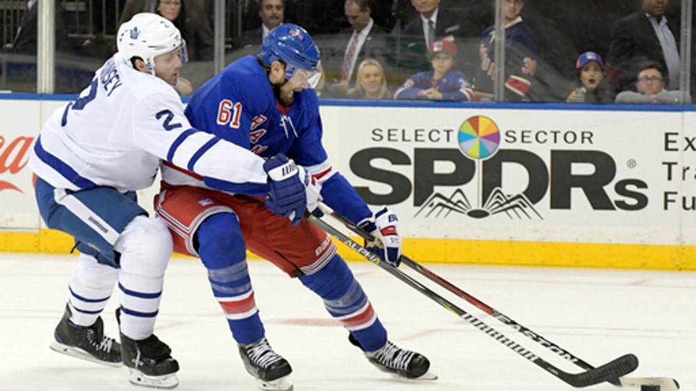 Bruins acquire Nash in multiplayer trade with Rangers