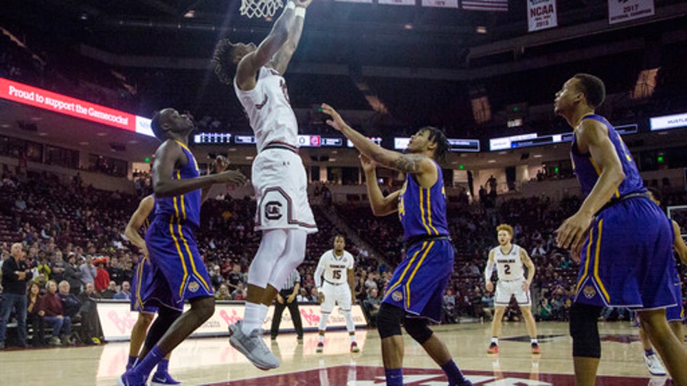 Booker’s 25 helps South Carolina past LSU 83-74 in OT