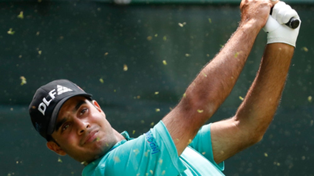 Sharma holds his nerve and the lead in Mexico