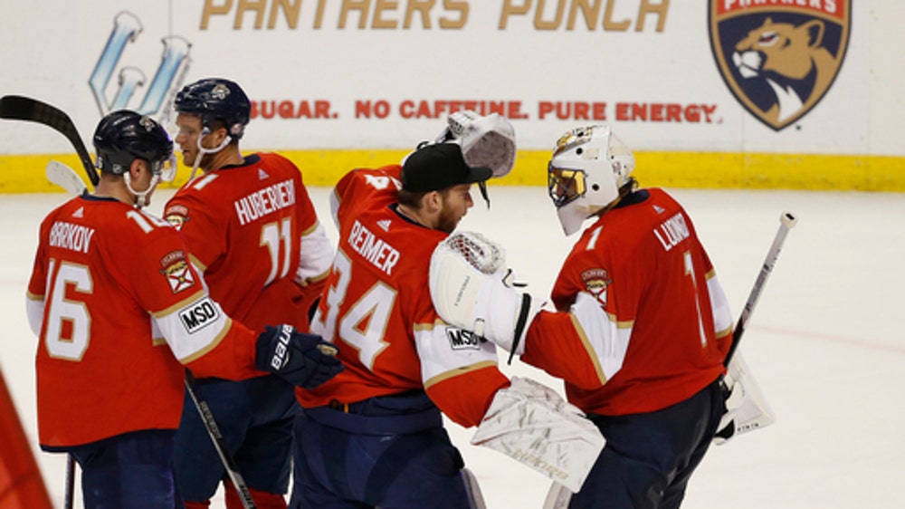 Dadanov leads Panthers to 6th straight win, 4-1 over Flyers