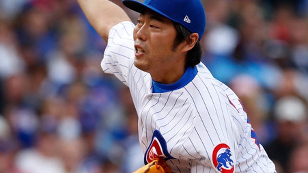 Former Red Sox closer Uehara signs with Yomiuri Giants