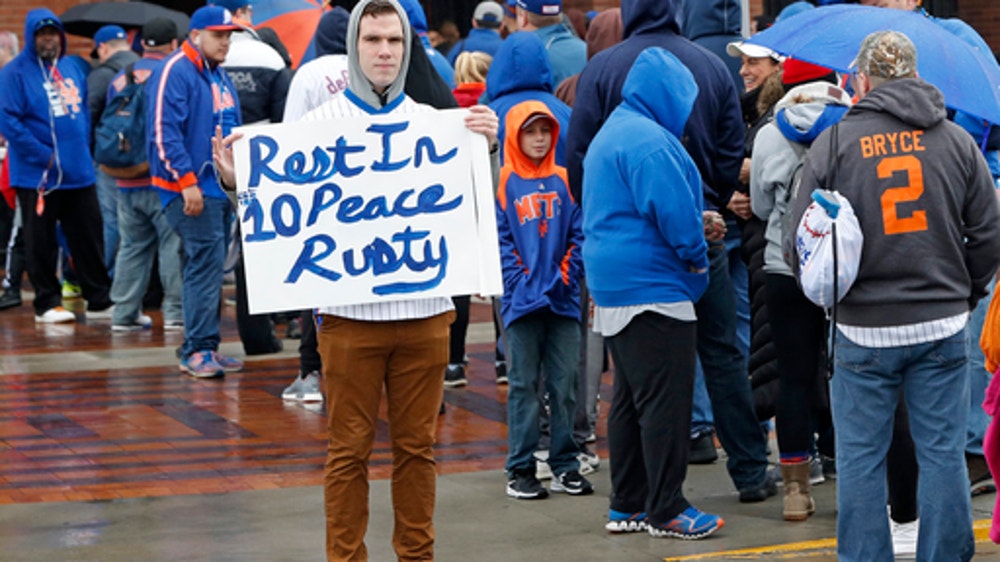 Stanton, Davidson tee off, opening day turns into HR derby