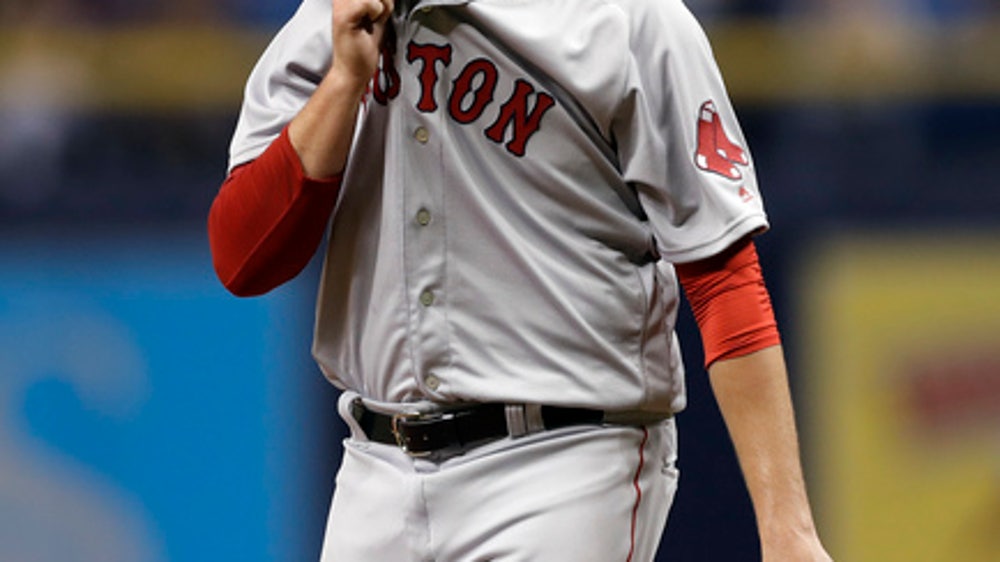 Red Sox manager surprised by Carson Smith’s injury comment