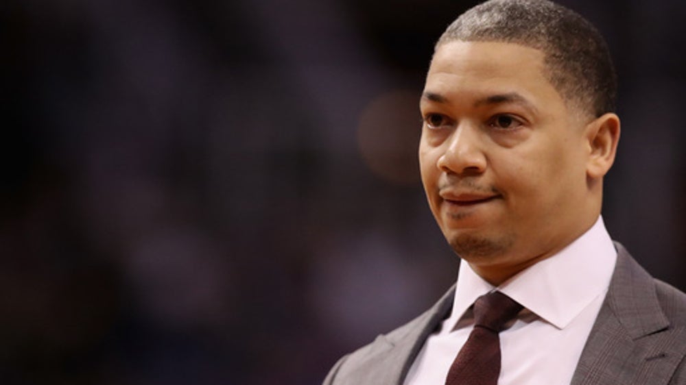 Lue returns to coaching Cavaliers after health scare