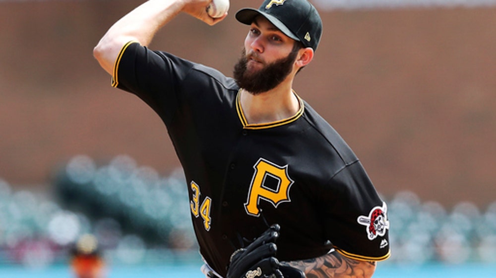Williams pitches 6 no-hit innings, Pirates edge Tigers 1-0