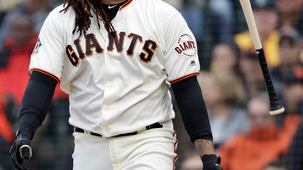 Sandoval hits 3-run homer, Giants rout King Felix, Mariners