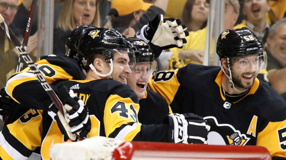 Guentzel scores 4 goals to lead Penguins to Game 6 clinch
