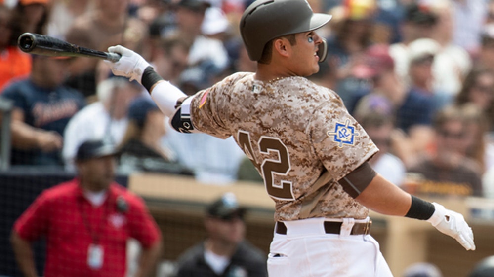 Rookies Lucchesi, Villanueva carry Padres past Giants 10-1