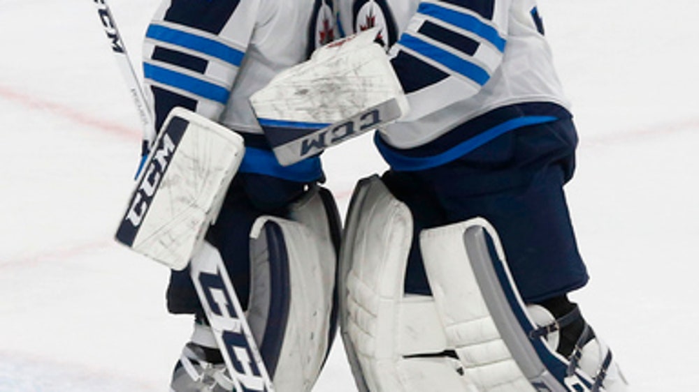 Scheifele, Hellebuyck lead Jets past Wild 2-0, for 3-1 lead