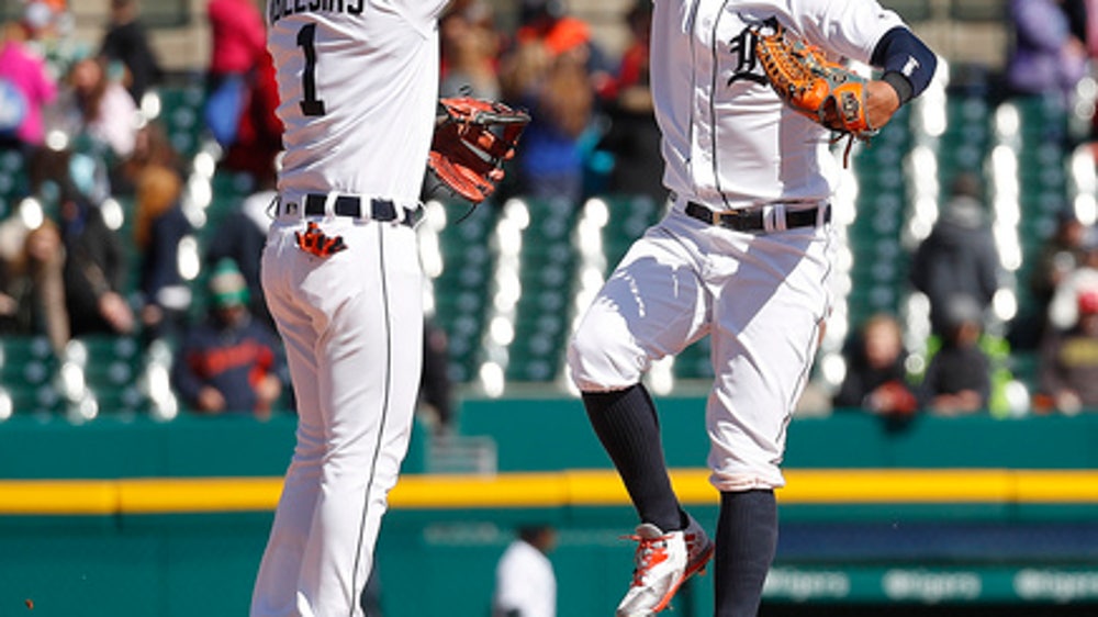 Martin slams helps Tigers send Orioles to 6th straight loss