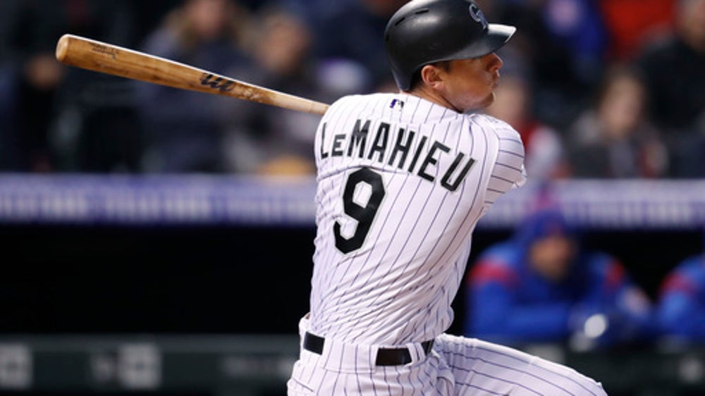 Rockies place 2B LeMahieu on DL with hamstring injury