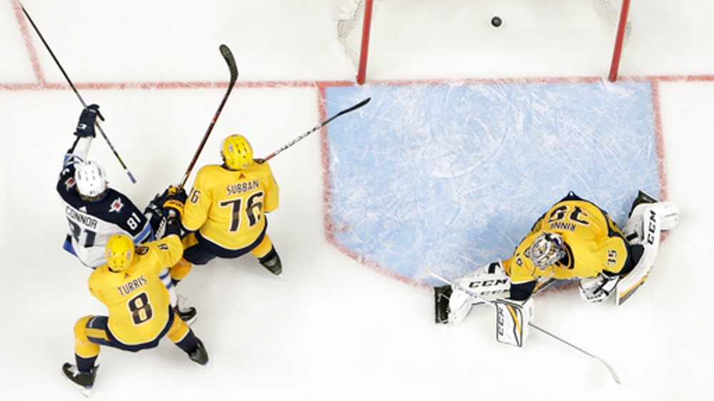 Cup finalist Pens, Predators face different tests in round 2