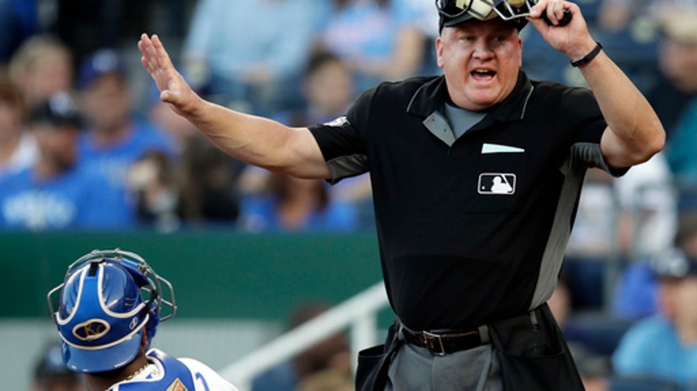 Royals bail out ballboy by rallying for 4-2 win over Tigers