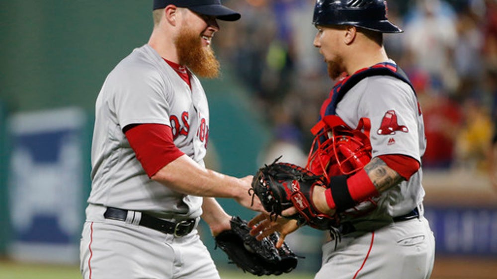 Kimbrel quickest to 300 saves after daughter's heart surgery