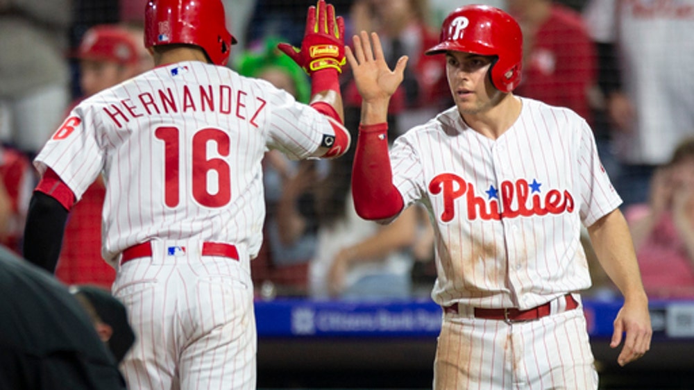 Herrera powers Phillies past Giants 11-0