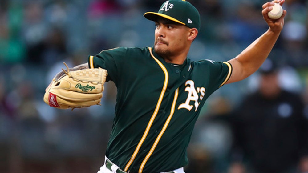 LEADING OFF: Reds seek out of NL cellar, Manaea vs Red Sox