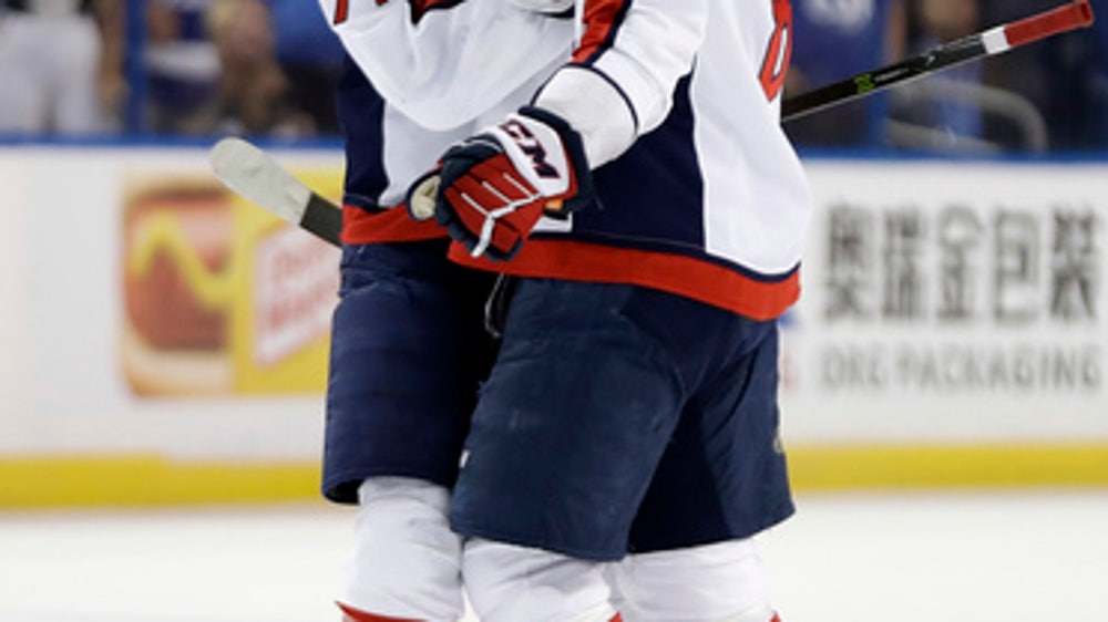 Ovechkin has goal and assist, Capitals beat Lightning 4-2