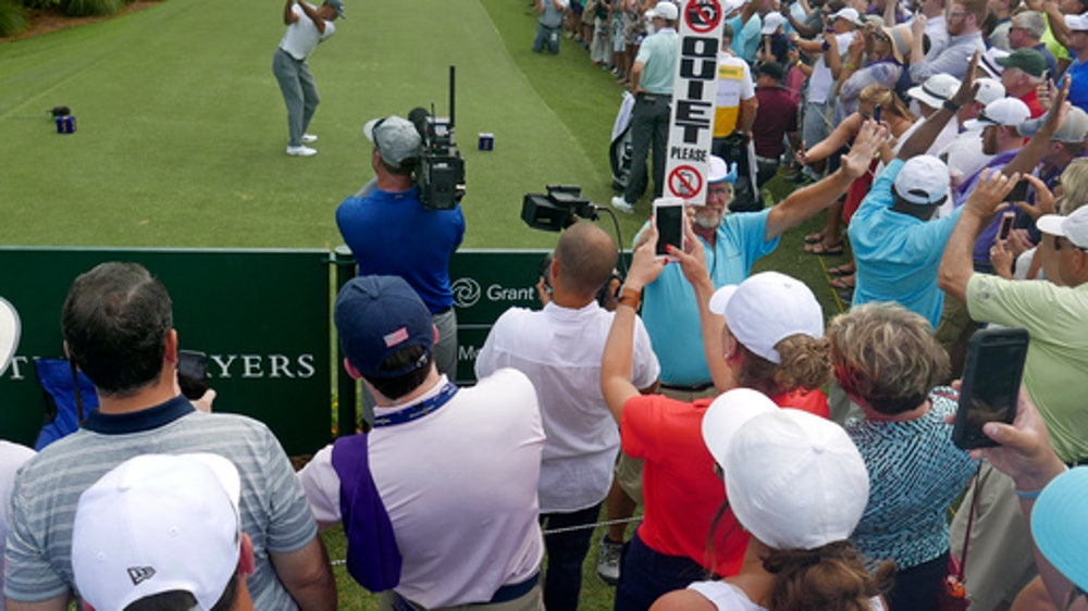 Tiger Woods shoots 65, his lowest score ever at Players