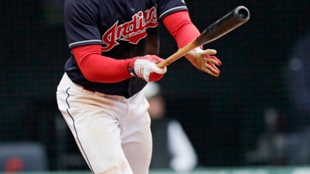 Lindor hits 2 HRs, 2 doubles to help Indians beat Royals 6-2