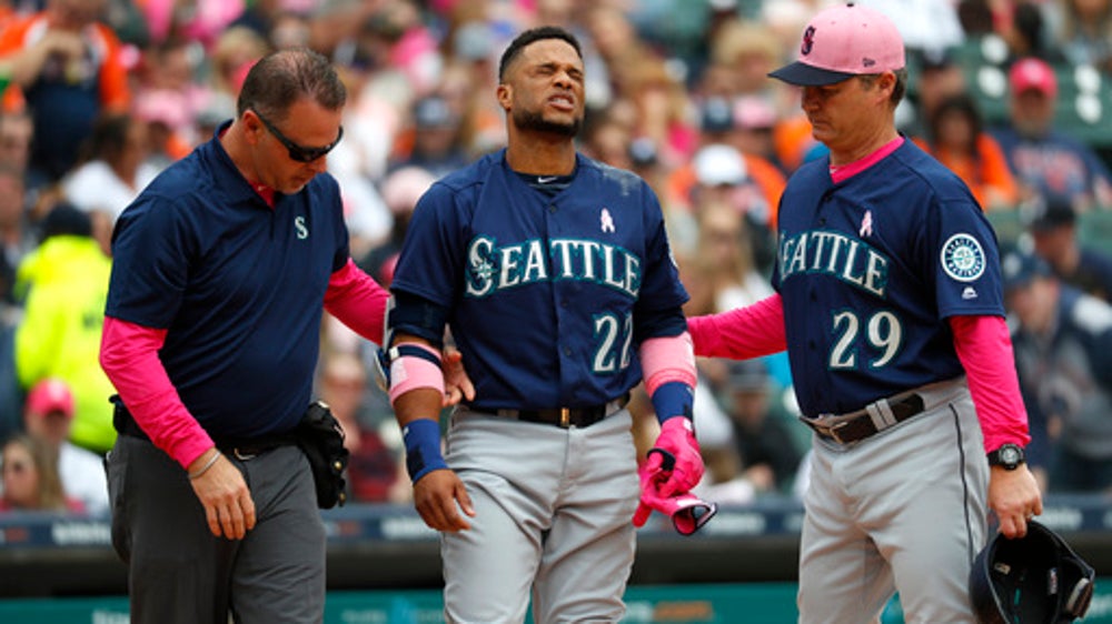 Cano hit by pitch, leaves game in third inning