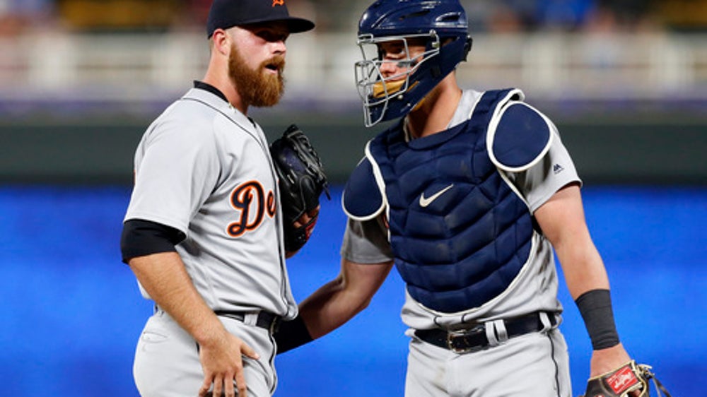 Lynn has best start, leads Twins over Tigers 6-0