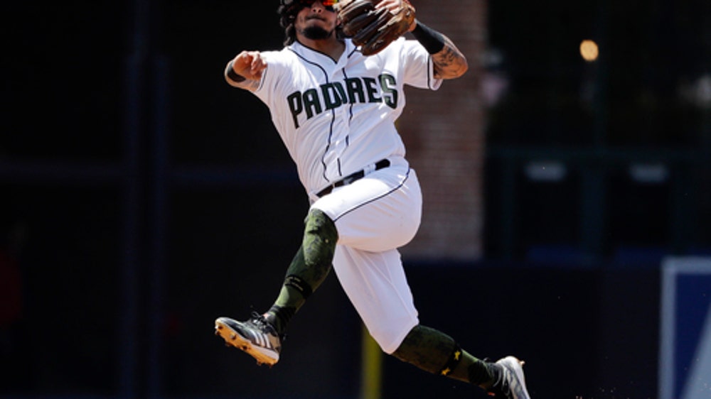 Rookie Smith brilliant for Marlins in 7-2 victory vs Padres