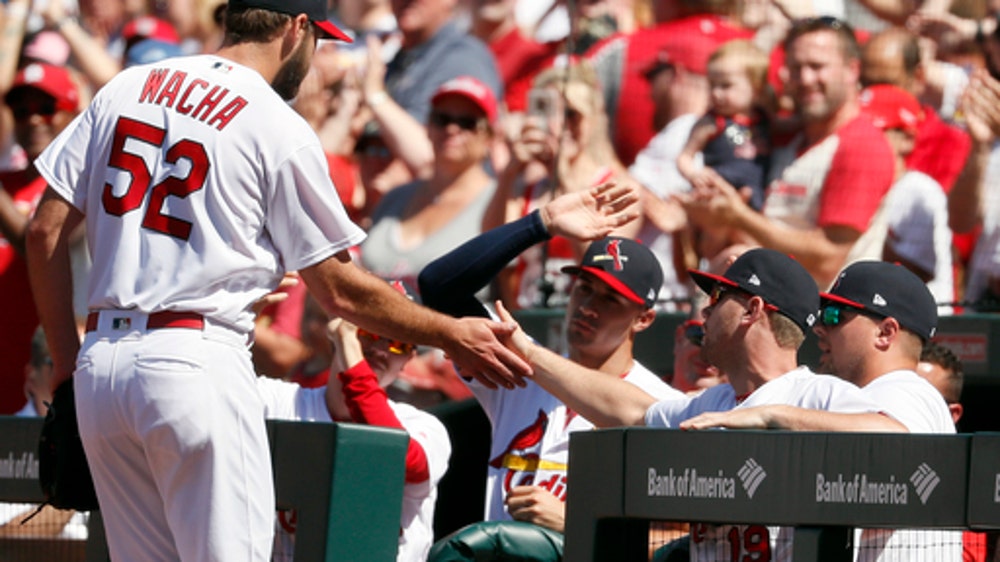Wacha takes no-hit bid into 9th, Cardinals beat Pirates 5-0