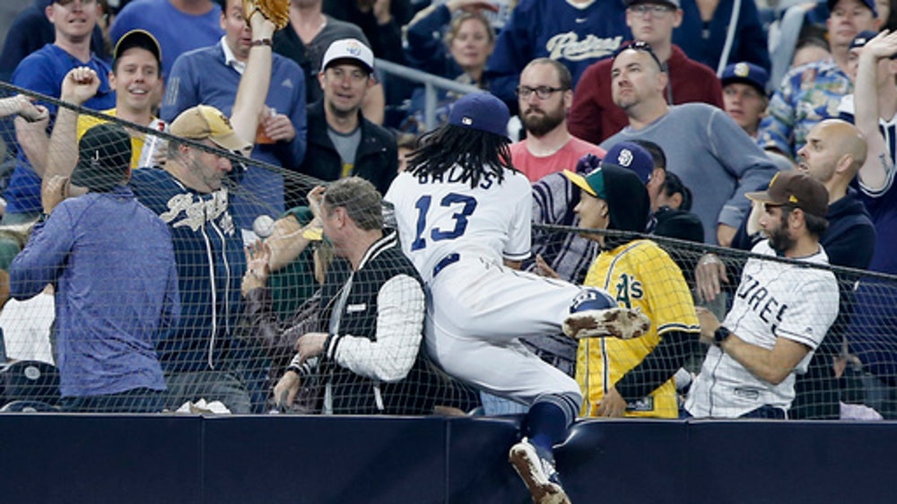 Piscotty’s homer ties it, Lowrie’s homer wins it for A’s