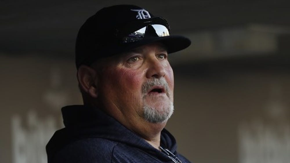 Tigers fire pitching coach Bosio for insensitive comments
