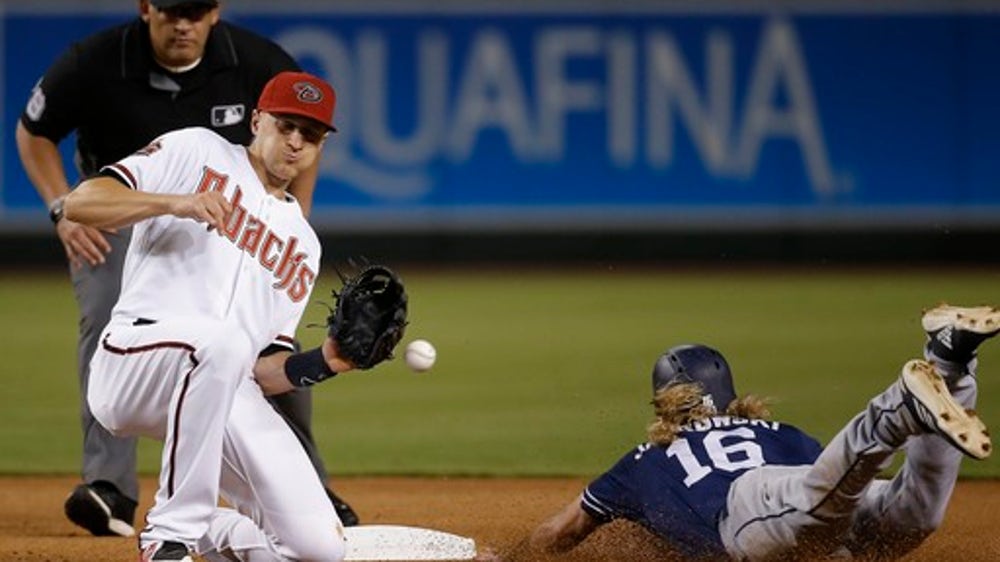 Lauer, Hedges help Padres beat slumping Diamondbacks 6-3