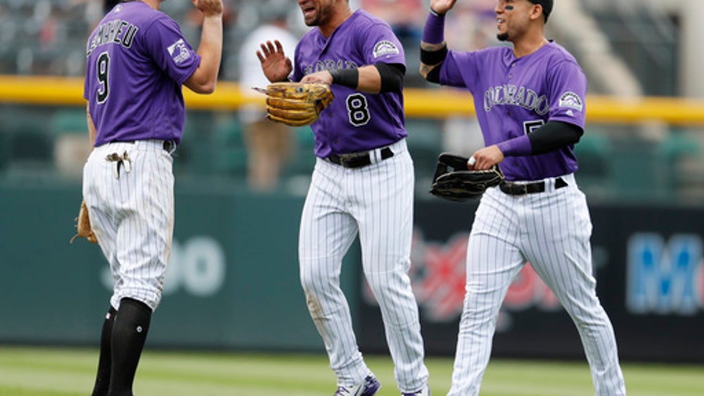 Oakland stays hot, takes 3 of 4 from Houston