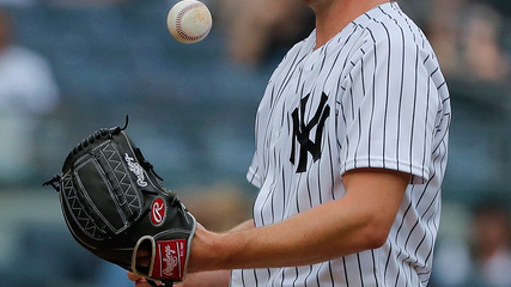 Gray, Yankees flop in 7-5 loss to lowly Orioles