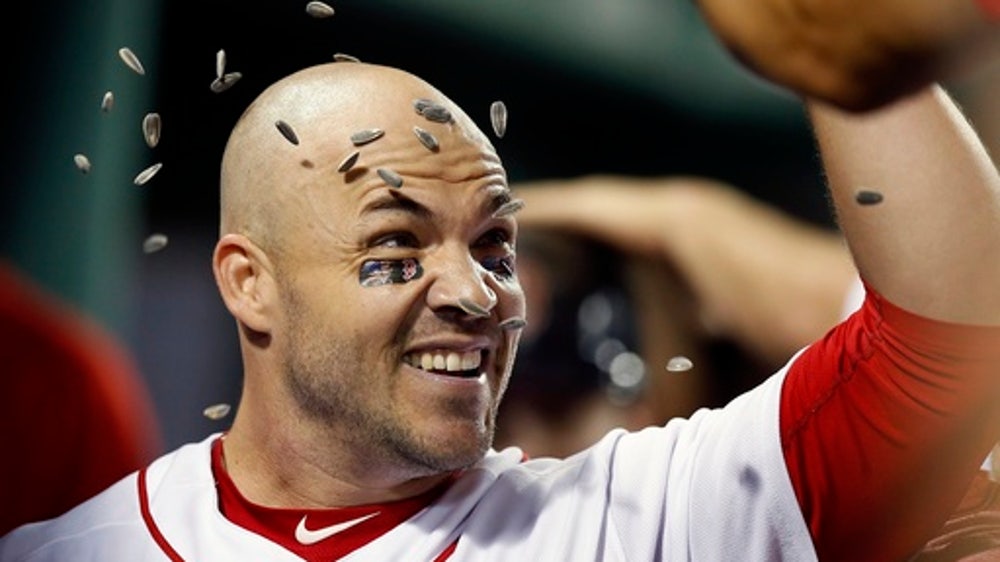 Pearce (3 HRs), Red Sox pounce on Yankees, win 15-7