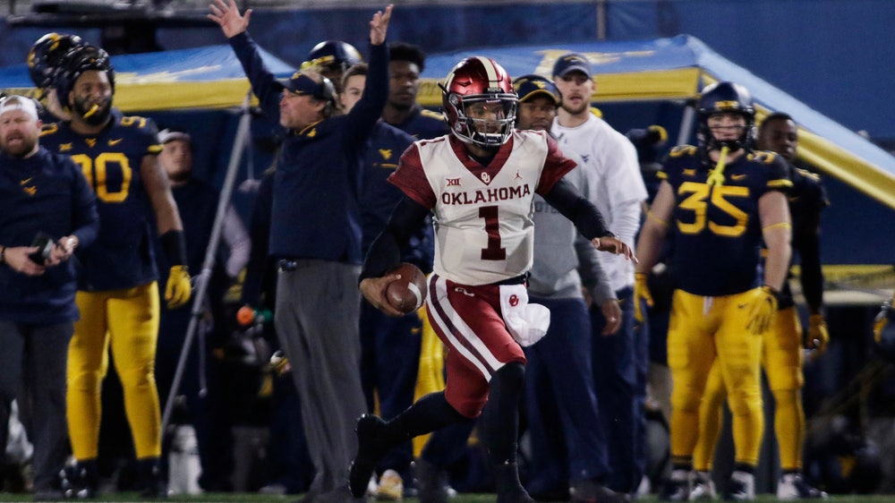 Slugfest: No. 6 Oklahoma outlasts No. 12 WVU 59-56
