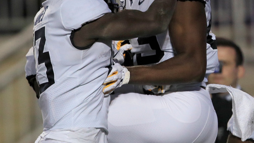 Doege leads West Virginia to 24-20 upset of K-State