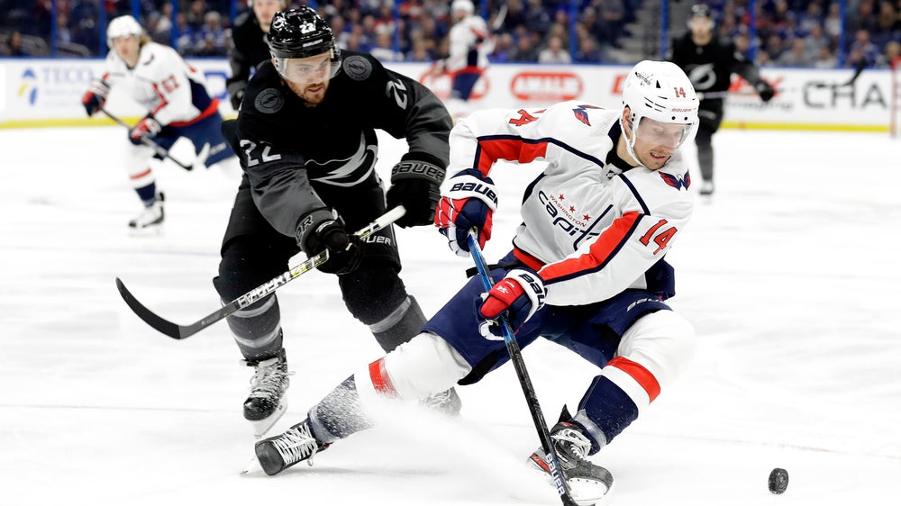 Ellers, Hathaway score 45 apart, Capitals beat Lightning 5-2