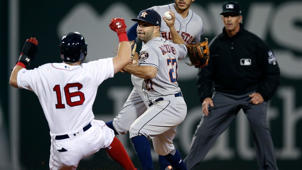 LEADING OFF: Astros seek sweep in Boston, deGrom's Cy pitch