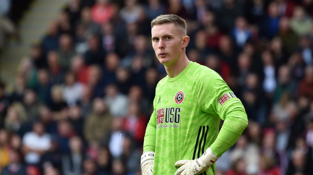 Liverpool, Man City helped by goalkeeper errors in EPL wins