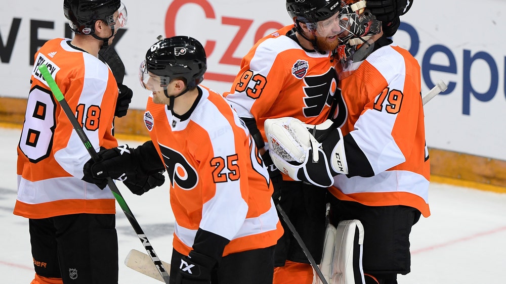 Travis Konecny helps Flyers beat Blackhawks in Prague