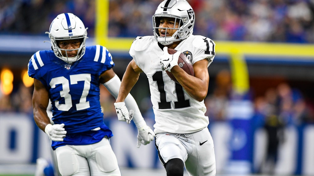 Raiders use fast start, interception return to beat Colts
