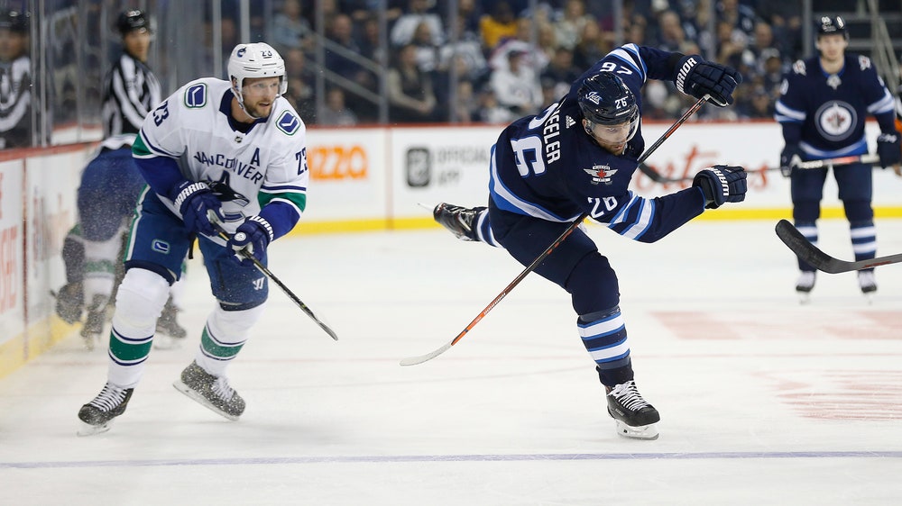 Laine, Little score power-play goals, Jets top Canucks 4-1