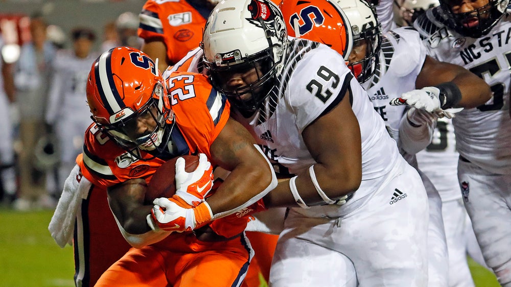 NC State's defense gets 8 sacks in 16-10 win over Syracuse