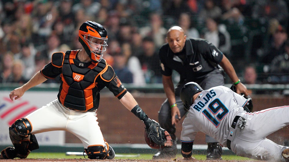 Rojas gets clutch hit as Marlins snap 5-game skid