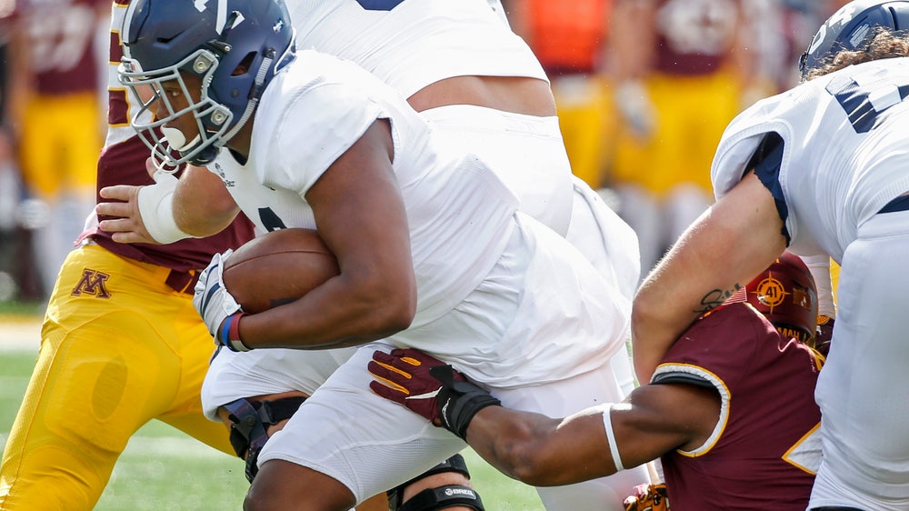 Johnson lifts Minnesota late to beat Georgia Southern 35-32