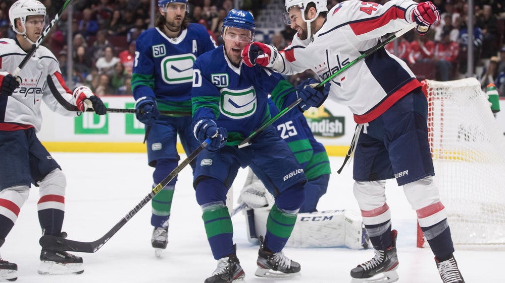 Backstrom scores in shootout, Capitals beat Canucks 6-5