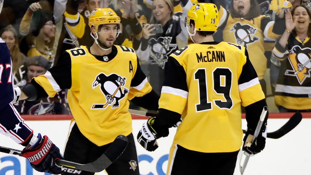 McCann, second-period burst leads Pens past Blue Jackets