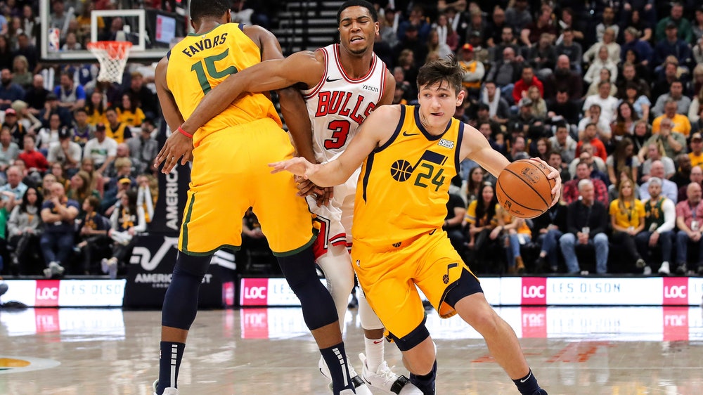 Mitchell’s 34 points push Jazz past Bulls, 110-102