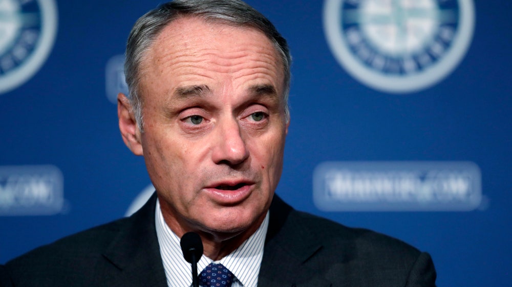 Manfred doesn't expect protective nets to change in season