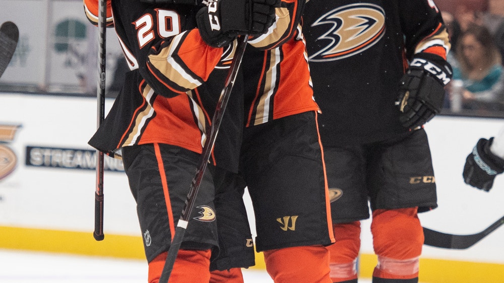 Ducks C Ryan Getzlaf out with upper-body injury